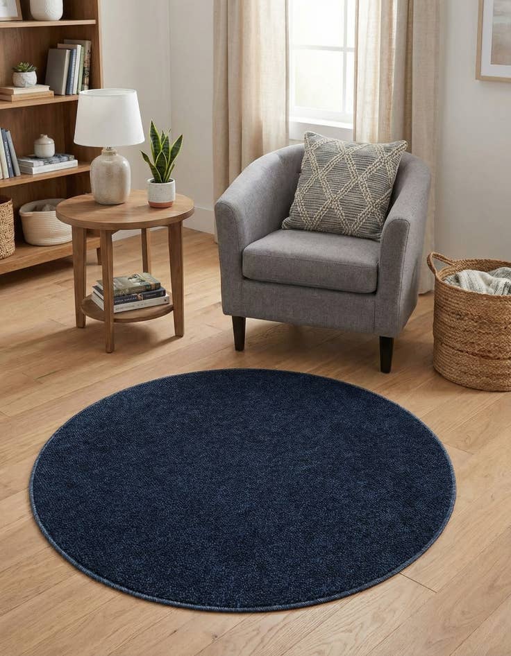 Detail image of  3' 1 x 3' 1  Washable Solid Indoor / Outdoor Round Rug