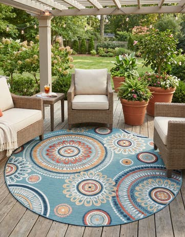 8' 2 x 8' 2 Easy-Clean Botanical Indoor / Outdoor Round Rug
