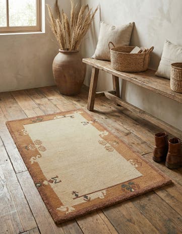 2' 2 x 3' 4 Hand Knotted Tibet Wool Rug