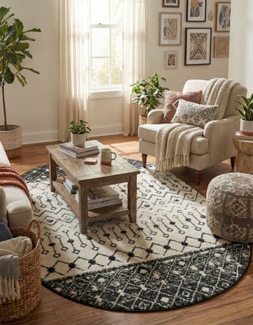 5' 3 x 8' Moroccan Trellis Oval Rug