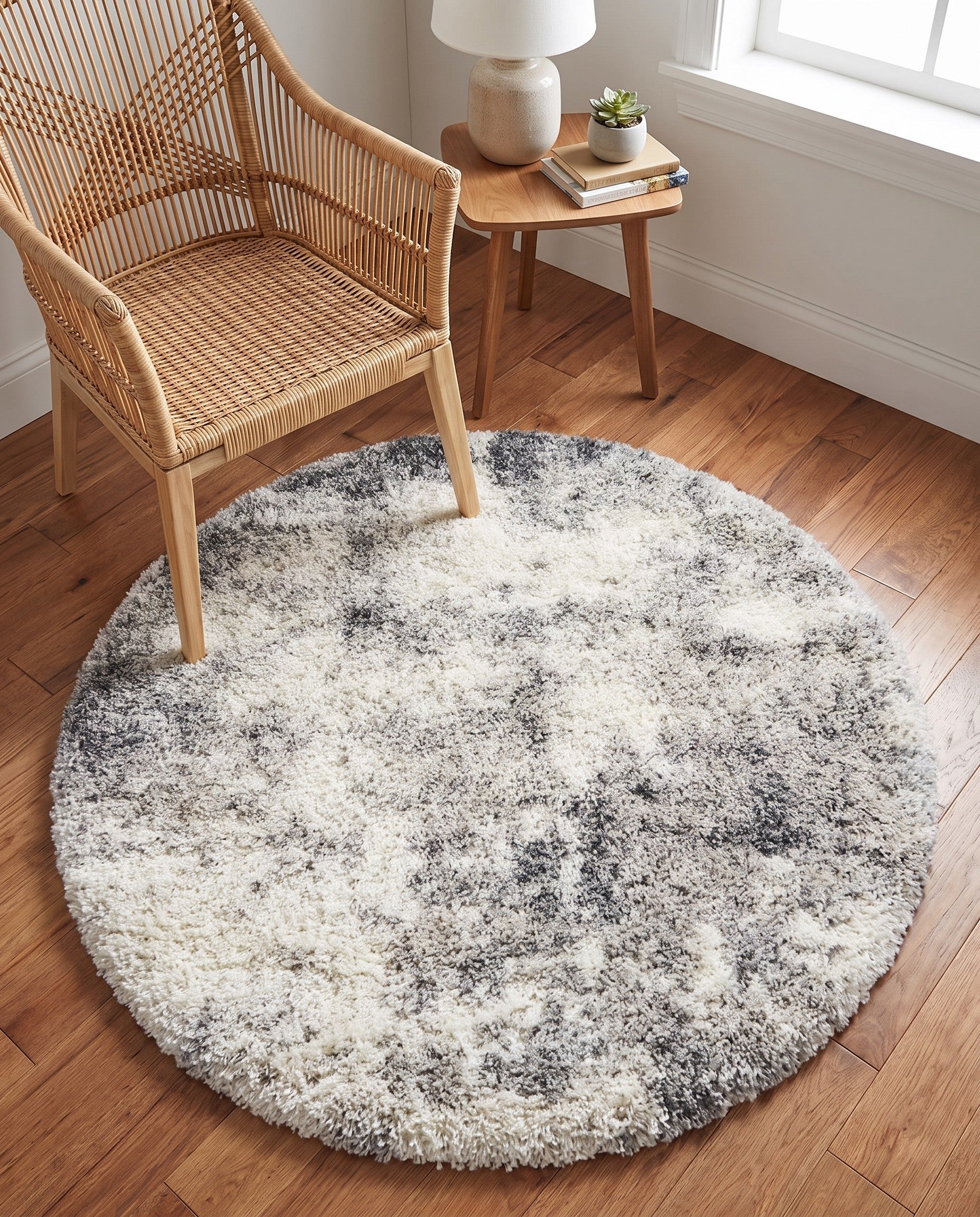 4' x 4' Soft Touch Shag Round Rug