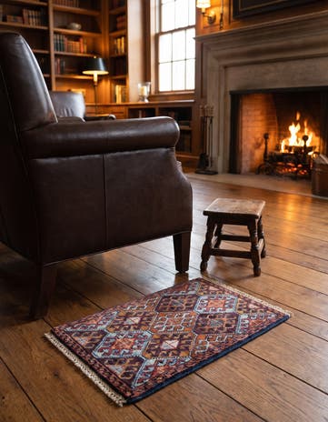 1' 4 x 2' Hand Knotted Ziegler Rug