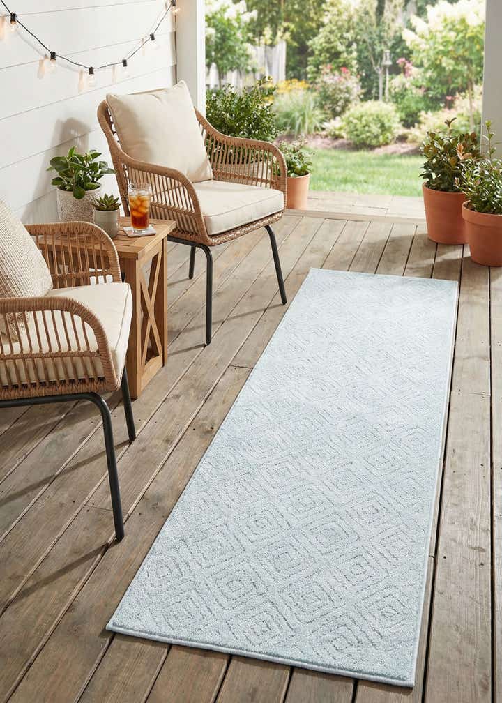2' x 6' Easy-Clean Sabrina Soto Indoor / Outdoor Runner Rug