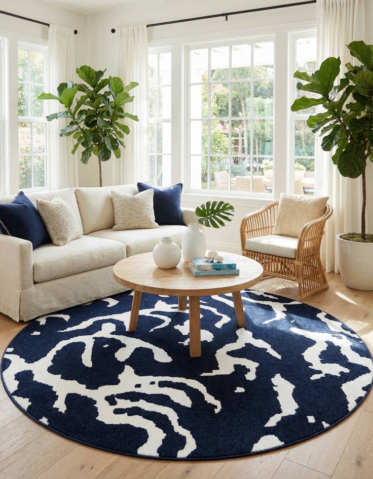 Detail image of 7' 10 x 7' 10 Easy-Clean Sabrina Soto Indoor / Outdoor Round Rug
