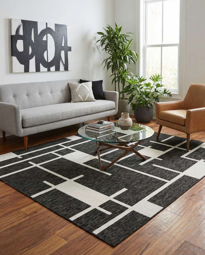 6' x 9' Easy-Clean Modern Indoor / Outdoor Rug