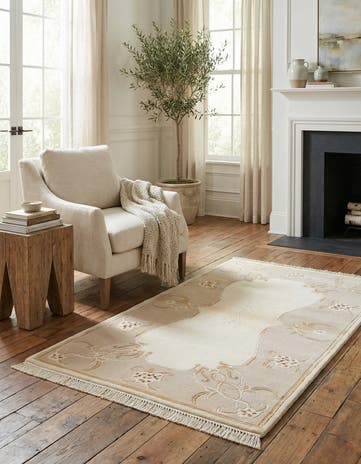 2' 9 x 4' 11 Hand Knotted Darya Wool Rug