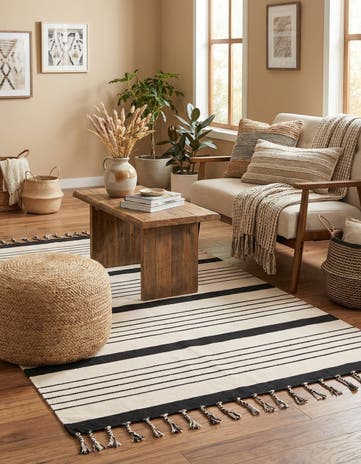 5' 1 x 8' Hand Woven Chindi Cotton Rug