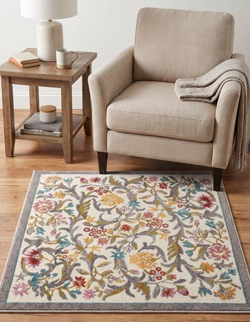 100cm x 100cm Blossom Square Rug