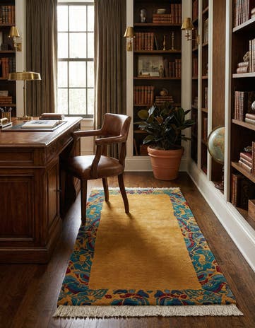 2' 5 x 4' 8 Hand Knotted Nepal Wool Rug