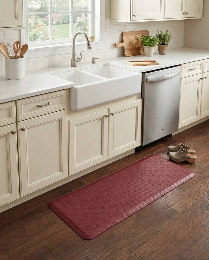 Detail image of 2' x 5' Solid Comfort Mat