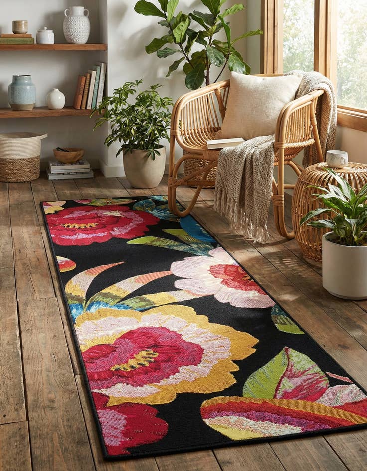 Detail image of 2' x 5' Easy-Clean Botanical Indoor / Outdoor Runner Rug