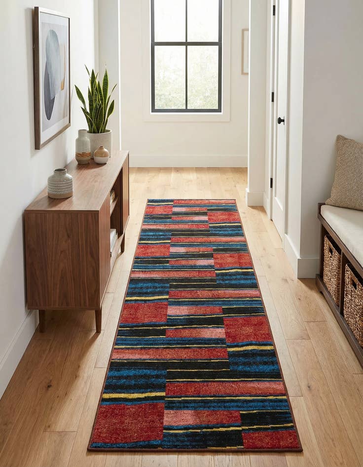 Detail image of  2' 7 x 10'  Washable Modern Indoor / Outdoor Runner Rug