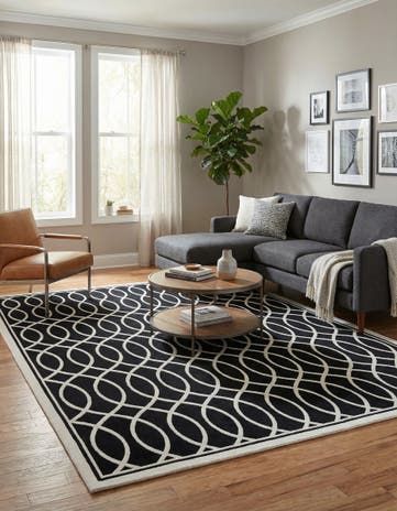 Black and White Milano Square Rug