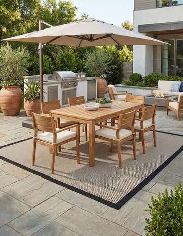 10' x 10' Easy-Clean Border Indoor / Outdoor Square Rug