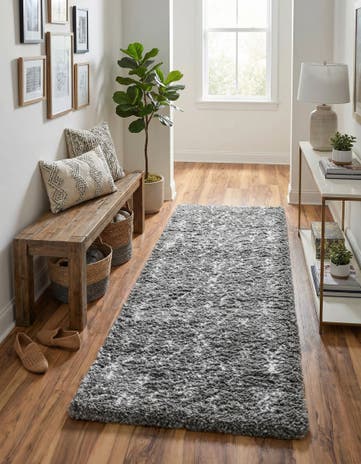 2' 7 x 10' Moroccan Shag Runner Rug