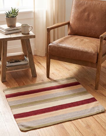 2' 10 x 3' Hand Woven Pillow Wool Square Rug