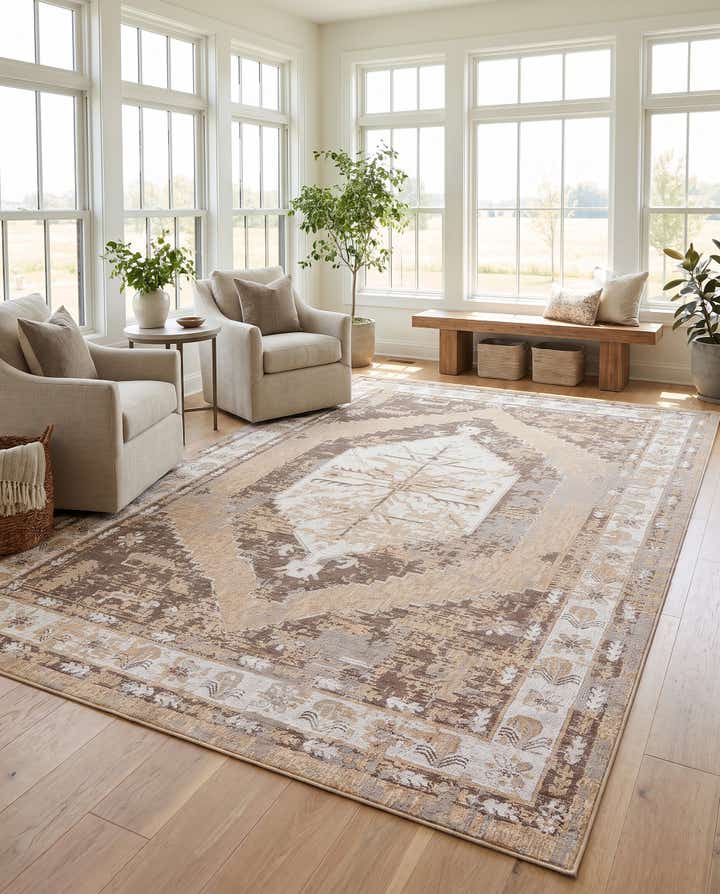 10' x 14' Easy-Clean Traditional Indoor / Outdoor Rug