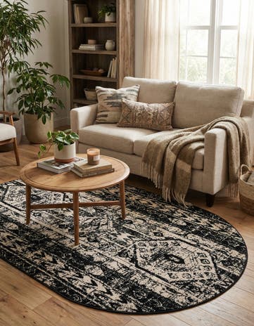 Black and White Oregon Oval Rug