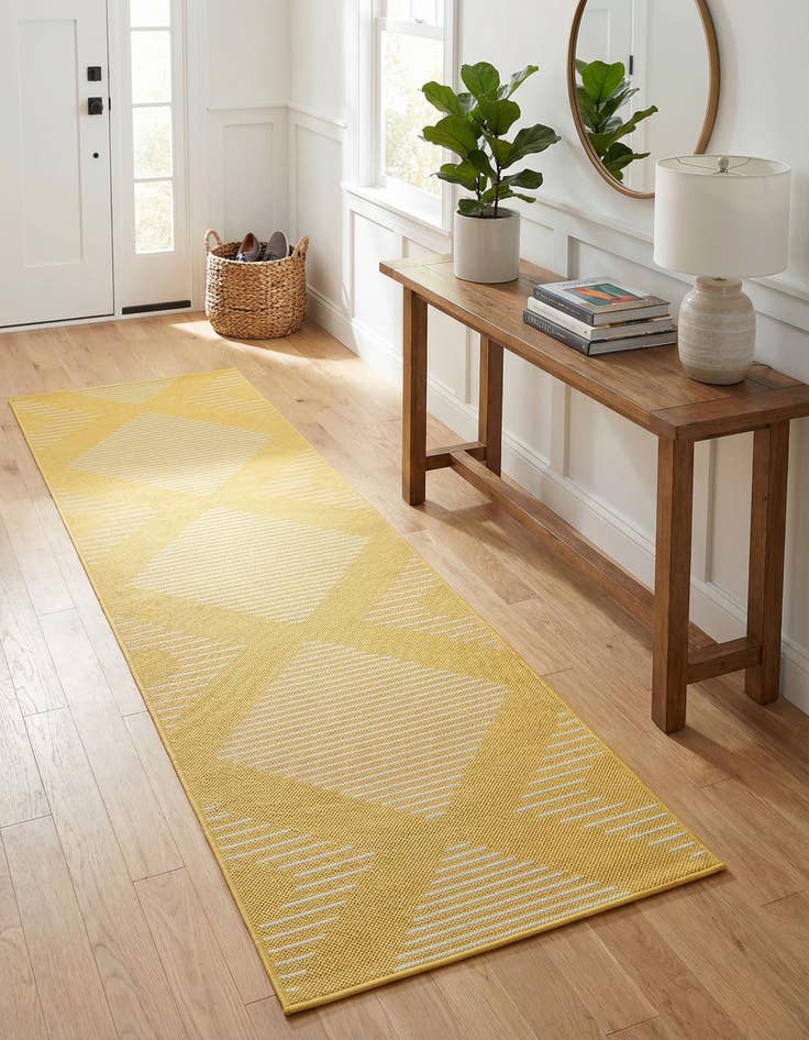 Detail image of  2' x 8'  Washable Modern Indoor / Outdoor Runner Rug
