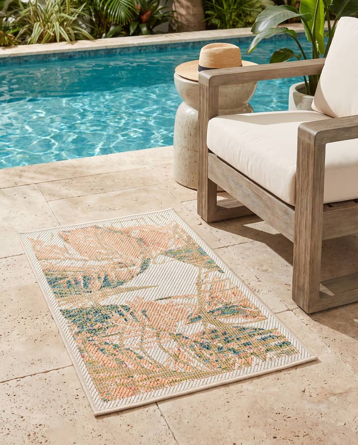 Detail image of 2' x 3' Easy-Clean Baja Indoor / Outdoor Rug