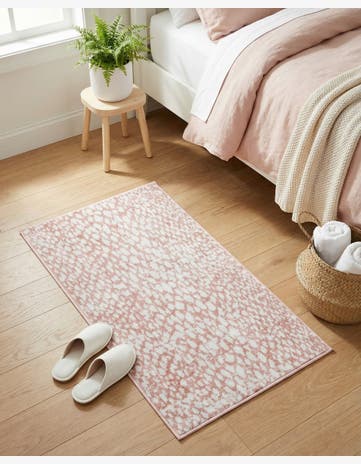2' x 3' Kamala Washable Rug