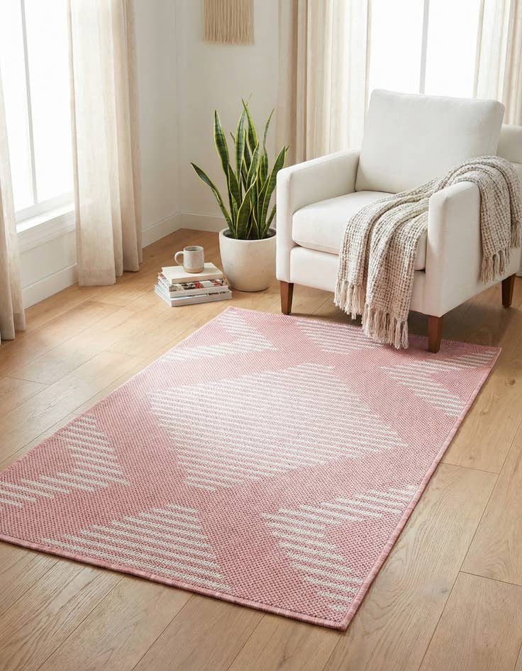 Detail image of 2' x 3'  Washable Modern Indoor / Outdoor Rug