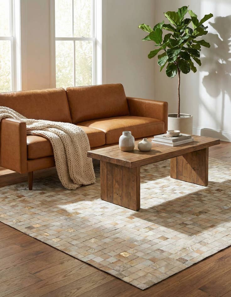 Detail image of 4' x 5' 6 Cowhide Stocks Rug