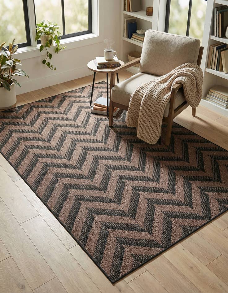 Detail image of 7' x 10'  Washable Modern Indoor / Outdoor Rug