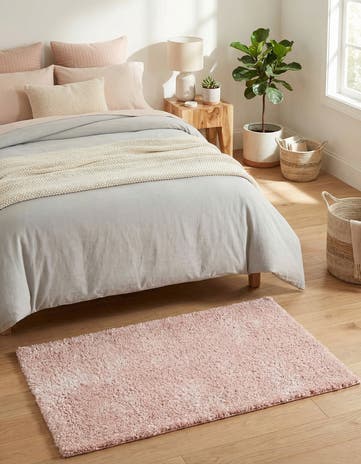 2' 2 x 3' Solid Frieze Rug