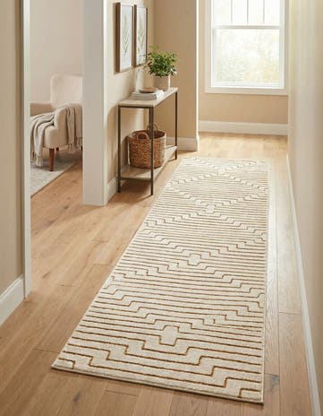 2' x 8' Vogue Geo Runner Rug