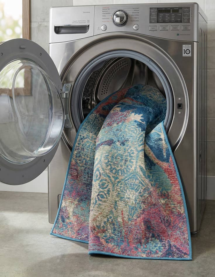 Detail image of 3' 3 x 5' 3  Washable Coastal Indoor / Outdoor Rug