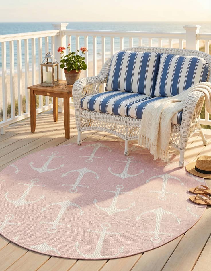 Detail image of 5' 3 x 5' 3  Washable Coastal Indoor / Outdoor Round Rug