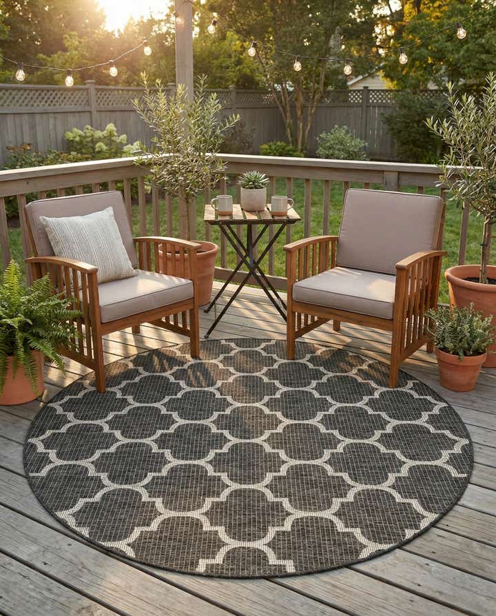 6' x 6' Easy-Clean Lattice Indoor / Outdoor Round Rug