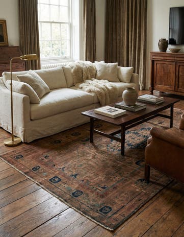 5' 6 x 10' 9 Hand Knotted Ultra Vintage Persian Wool Rug