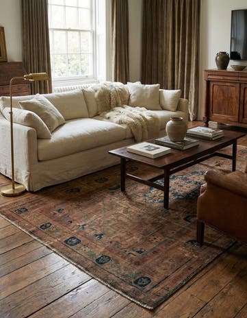 5' 6 x 10' 9 Hand Knotted Ultra Vintage Persian Wool Rug
