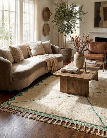 5' 3 x 8' 7 Hand Knotted Moroccan Wool Rug