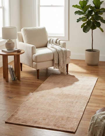 2' 7 x 5' Hand Knotted Darya Wool Rug