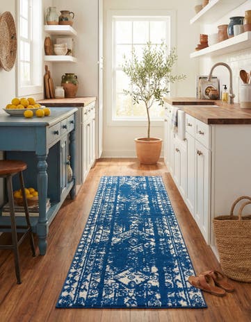 2' 7 x 10' Lennon Runner Rug