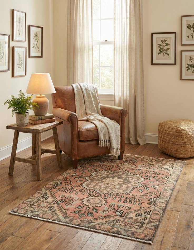 Detail image of 3' 1 x 4' 5  Hand Knotted Ultra Vintage Persian Wool Rug