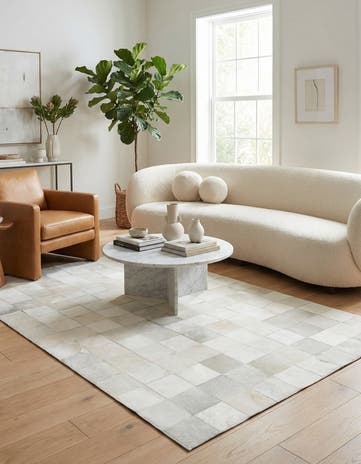 5' x 8' Cowhide Leather Rug