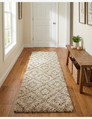 2' x 7' Trellis Shag Runner Rug