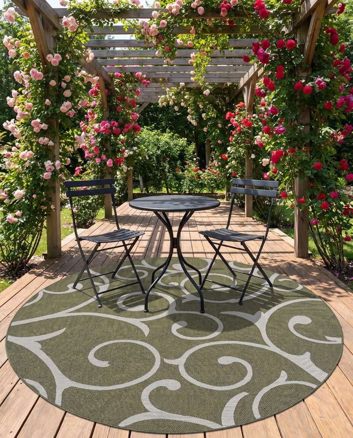185cm x 185cm Easy-Clean Botanical Indoor / Outdoor Round Rug