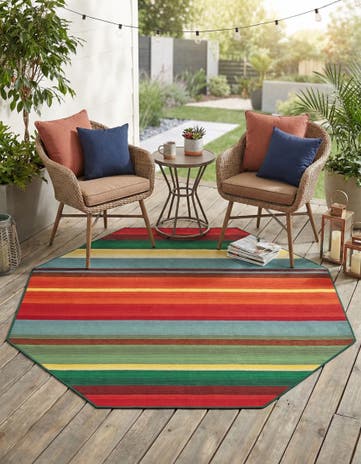 7' 10 x 7' 10 Easy-Clean Modern Indoor / Outdoor Octagon Rug