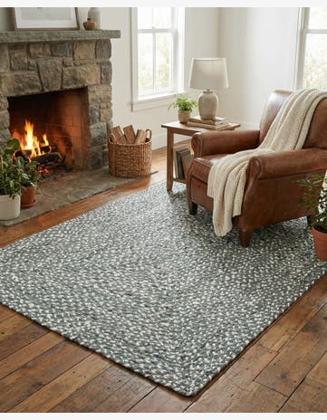 4' 1 x 5' Handmade Braided Chindi Rug