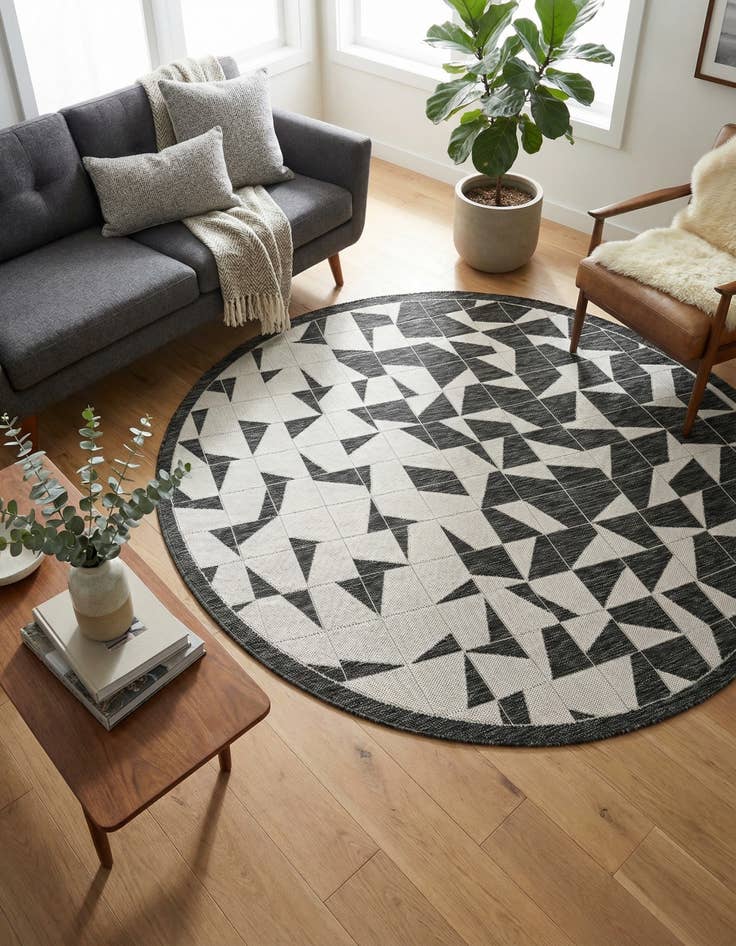 Detail image of 6' x 6' Easy-Clean Modern Indoor / Outdoor Round Rug