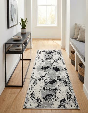 Black and White Milano Runner Rug