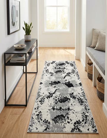 Black and White Milano Runner Rug