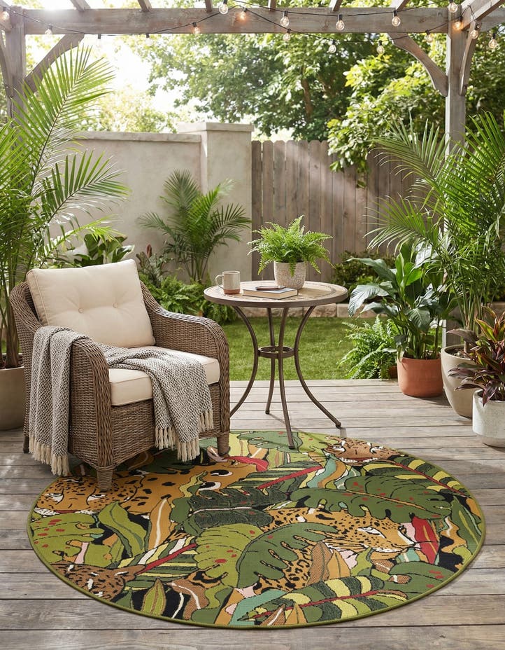 4' x 4' Easy-Clean Botanical Indoor / Outd...
