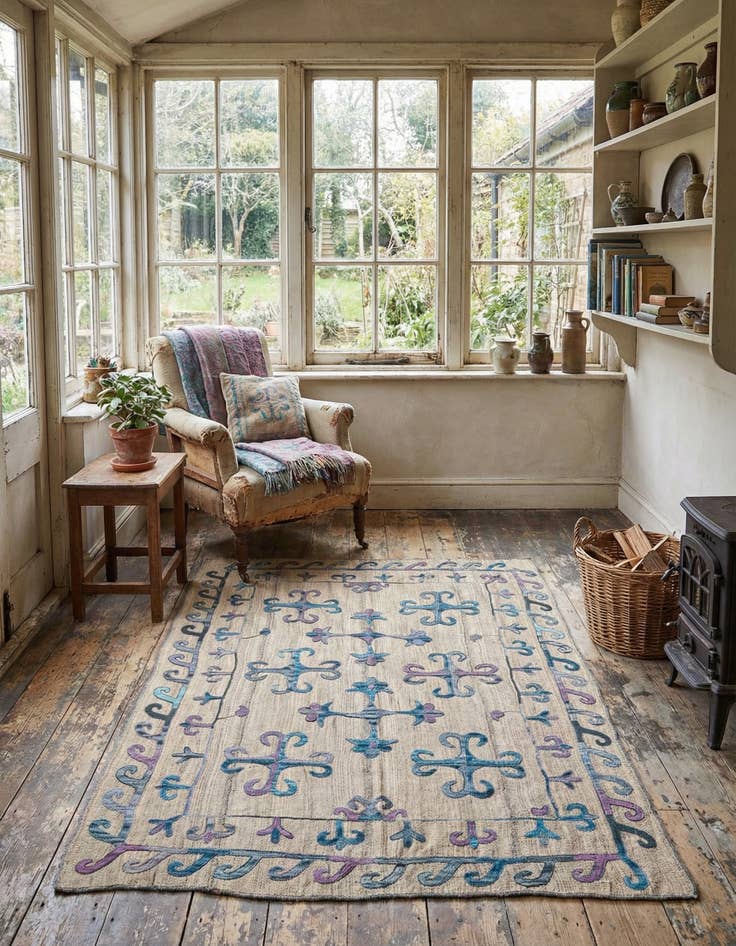 Detail image of 4' x 6' 7  Hand Woven Kilim Suzani Wool Rug