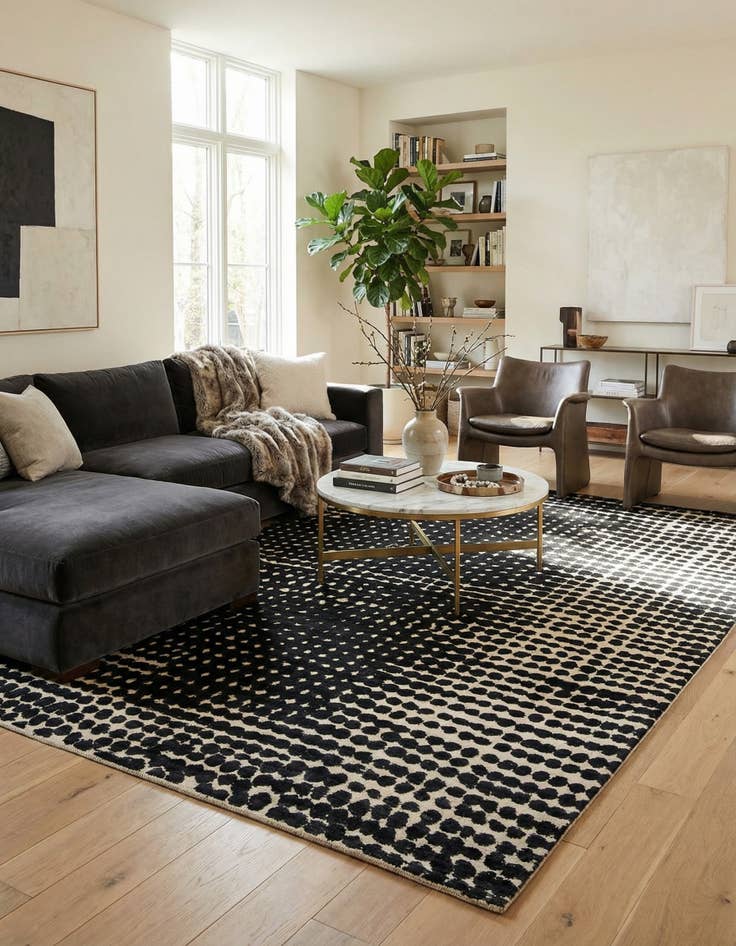 Detail image of 9' 10 x 14'  Hand Knotted Darya Wool Rug